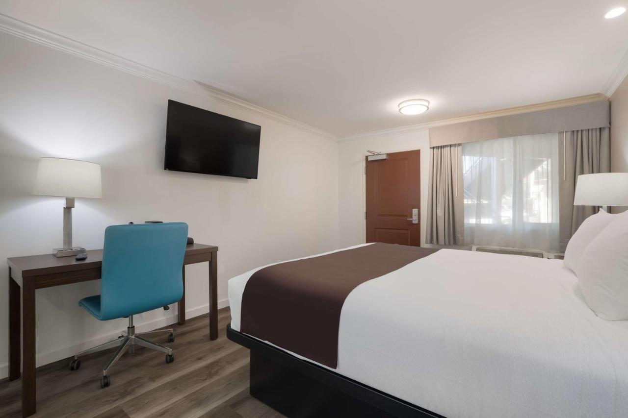 Surestay Plus Hotel By Best Western Upland - Ontario North Екстериор снимка