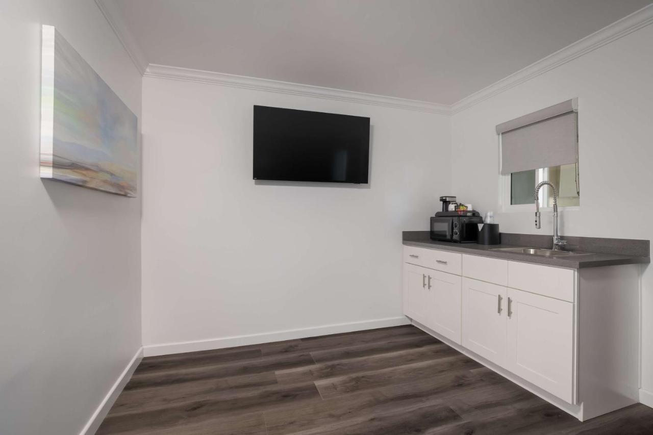 Surestay Plus Hotel By Best Western Upland - Ontario North Екстериор снимка