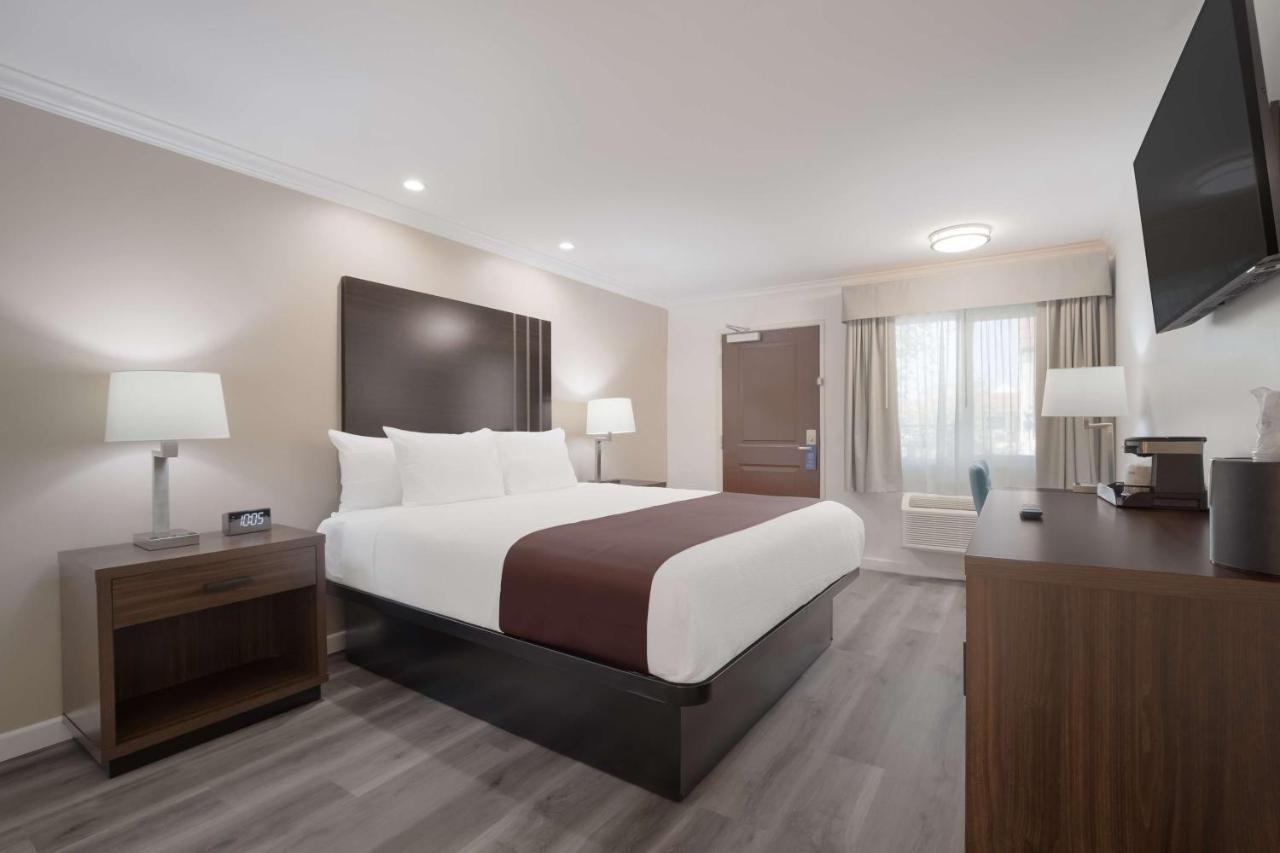 Surestay Plus Hotel By Best Western Upland - Ontario North Екстериор снимка